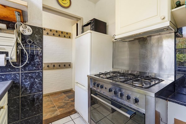 Medium property photo - Laan van Overvest 1C, 2613 DK Delft
